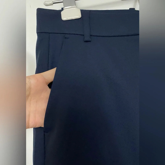 NWOT Tory Burch Sport Tech Twill Golf Shorts Navy Size 4 - Picture 6 of 10